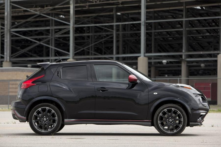  Nissan Juke Nismo 2013 года  (фото 12 из 25)
